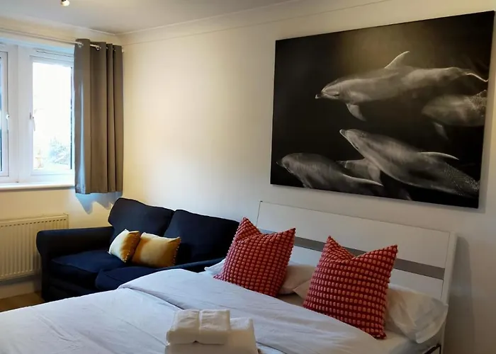 Cobbold Court Share Flat