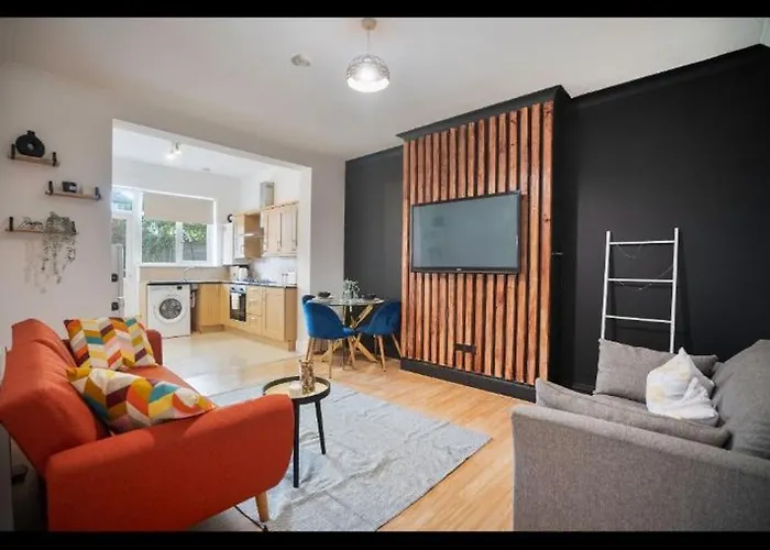 Neasdon\'S Guest Nest- 7 Mins Drive To Wembley Stadium