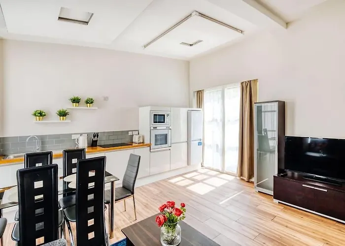 2 Bedroom Flat Edgware Road
