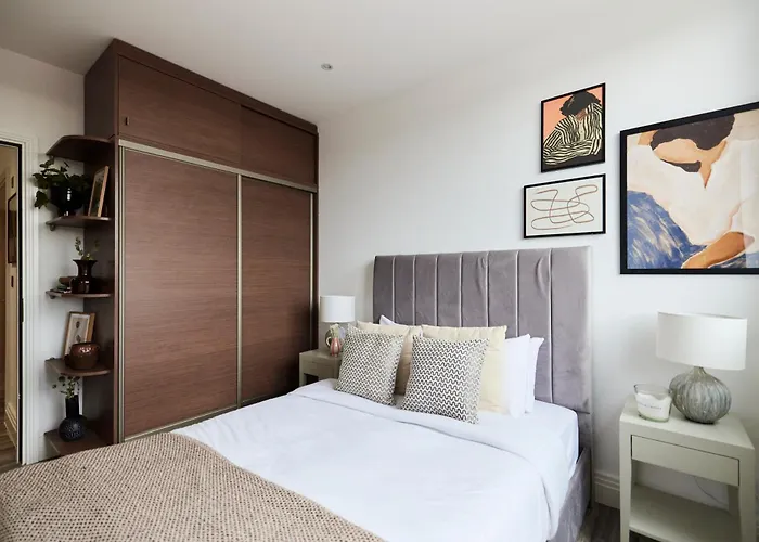 The Wembley Crib - Lovely 1Bdr Flat With Balcony