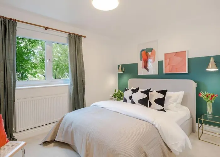 The Clissold, Two Bedroom Apartment N5