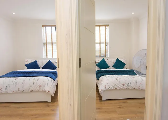 Evergreen Apartments-Flat 4, London