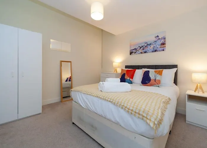 Characterful 2 Bedroom Apartment In Brixton