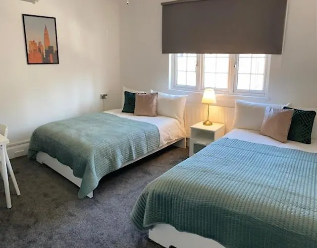Camden Town Parkway Rooms