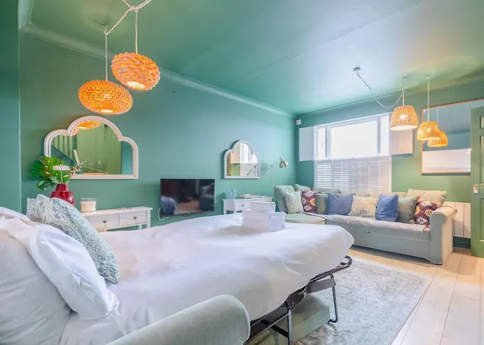 Bright 3 Bedroom House Near King\'S Cross Stpancras