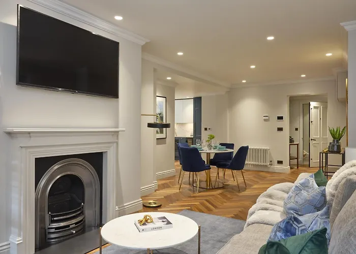 High Spec Award Winning Designer Apartment 6