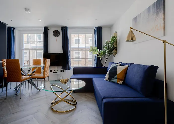 Comfortable Apartments Near Harrods