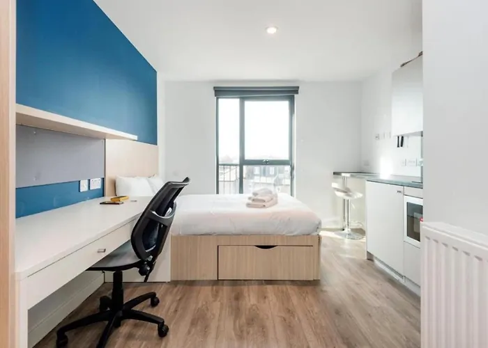 Spacious & Bright Studio In Lewisham Quick Links