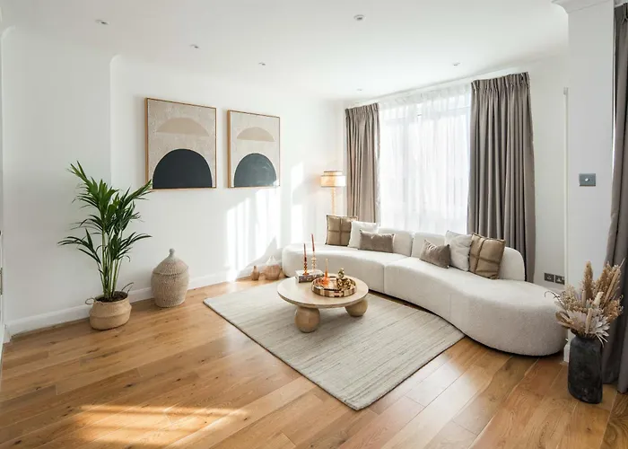 5Bedroom-Centralac-Selfridges-Mayfair-Marylebone-Bakerstreet-Oxfrodstreet-Bondstreet-Modern Luxuryvilla