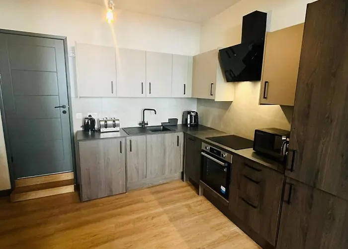 Kilburn Guest Rooms