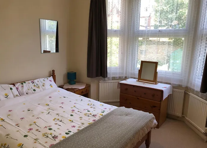 Spacious West London Apartment