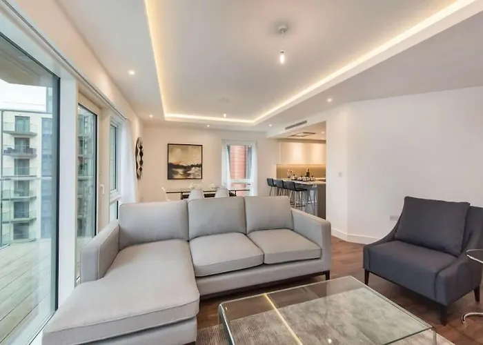 Stylish 3 Bed Apartment Gem In Central London