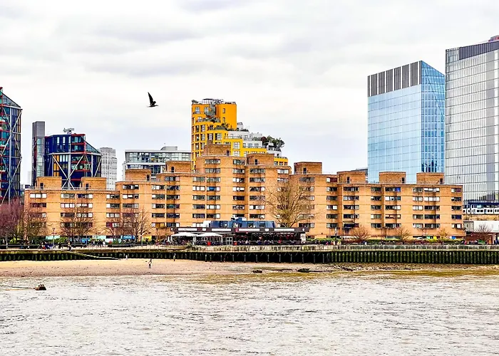 Happy River Thames View Entire Apartment