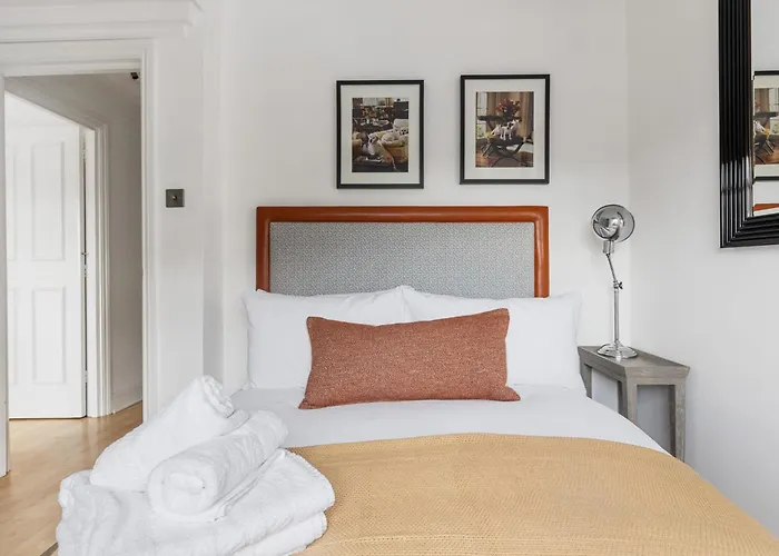 Ultimate London Retreat - La Reserve South Kensington