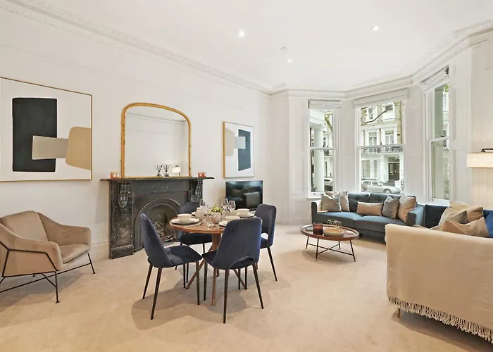 The Luxe Sanctuary - La Reserve Knightsbridge