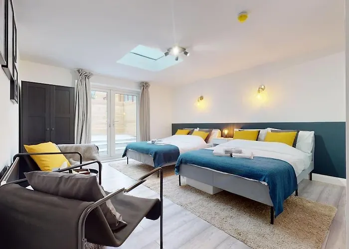 Stylish Studios Near Regents Park!