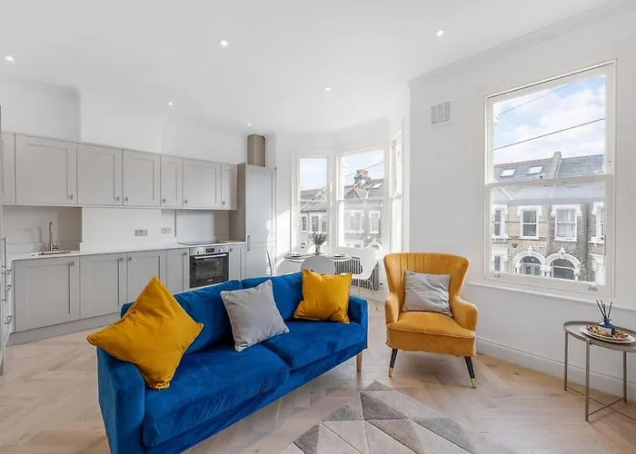 Super Stylish 2 Bed Apartment Brixton London Zone 1-3