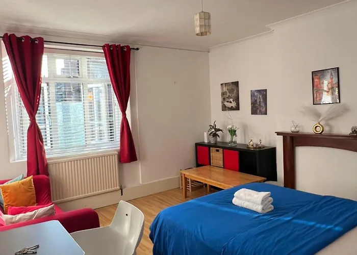 Happy Homestay London