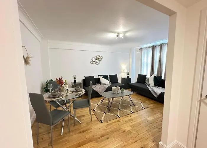 Kendal Street Beautiful Apartment