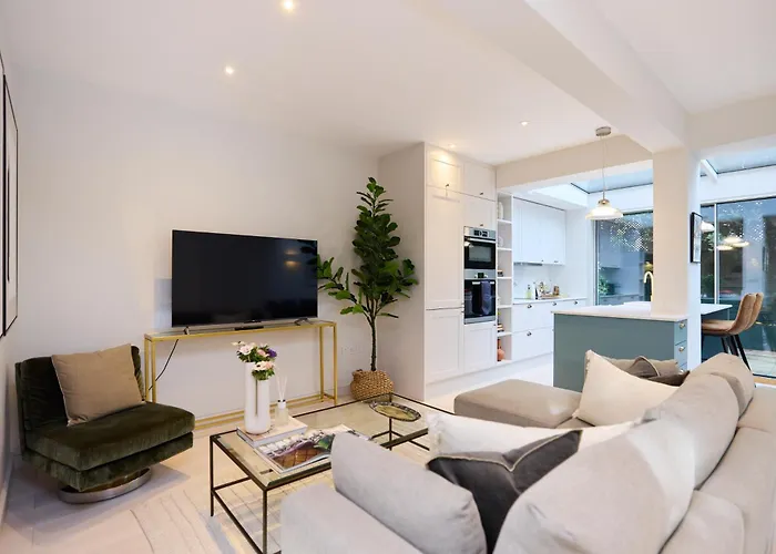 The Maida Hill Place - Homely 3Bdr With Patio And Study Room
