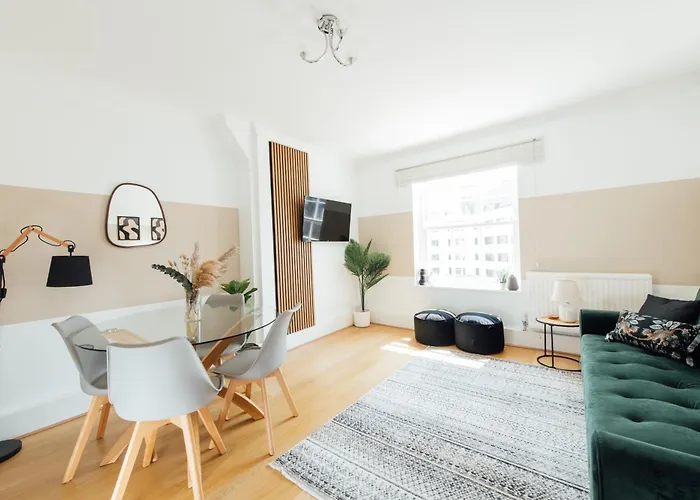 Stylish Central Kings Cross 2 Bedroom Flat