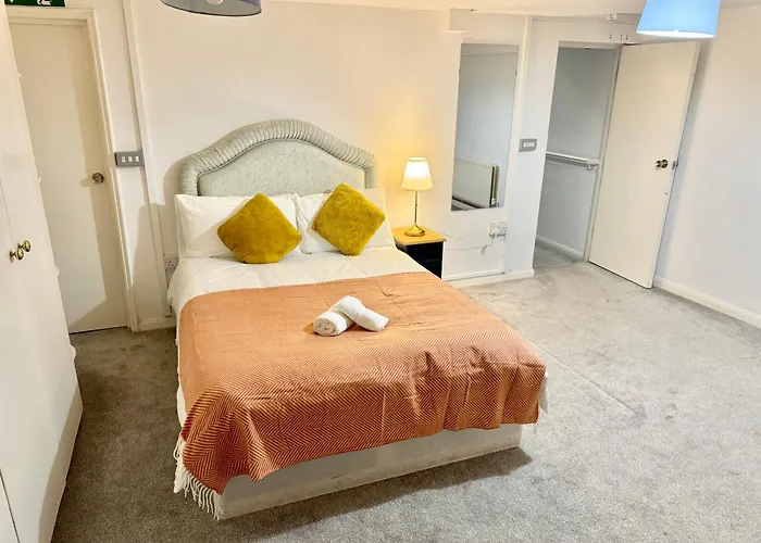 Central London Private Bedrooms In Finsbury Park Station