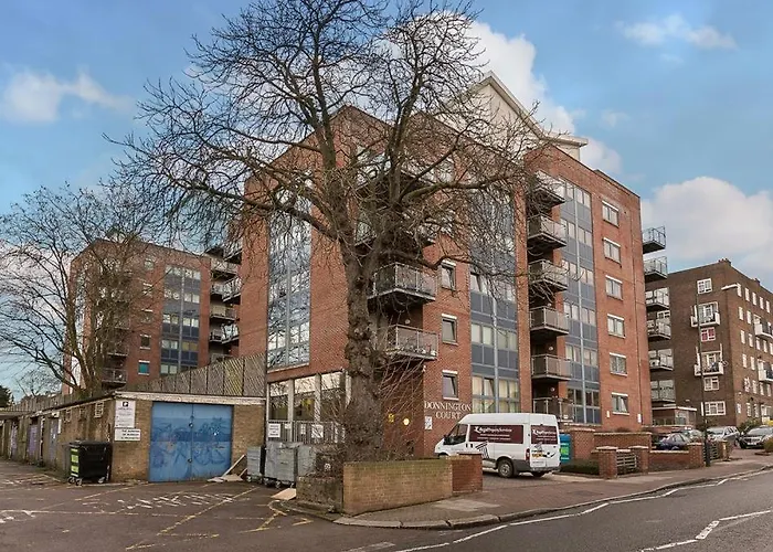 49 Donnington Court