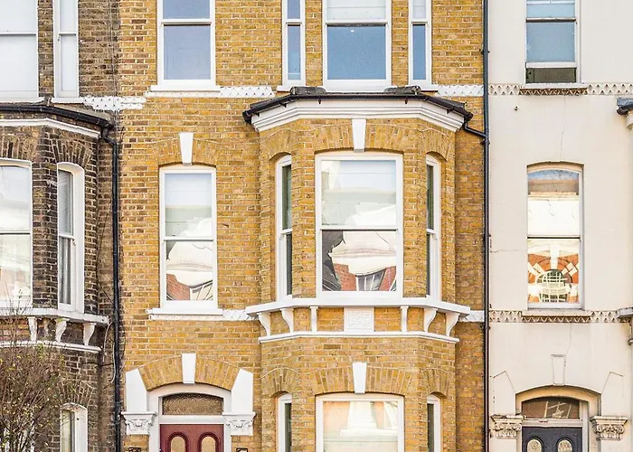 Clapham Guest House
