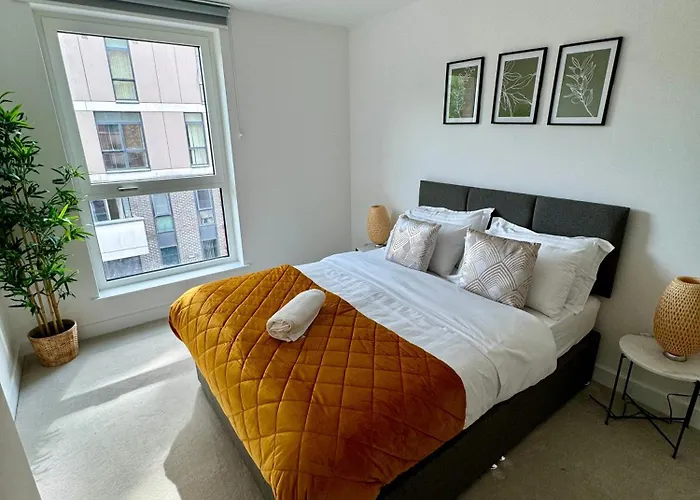 Amazing Apartment In Canary Wharf Two Bedroom