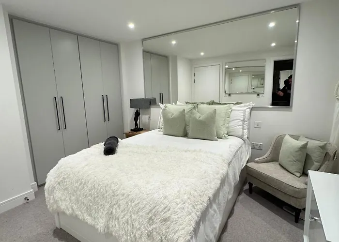 High Deluxe Standard Flat For 6 People In The Heart Of London