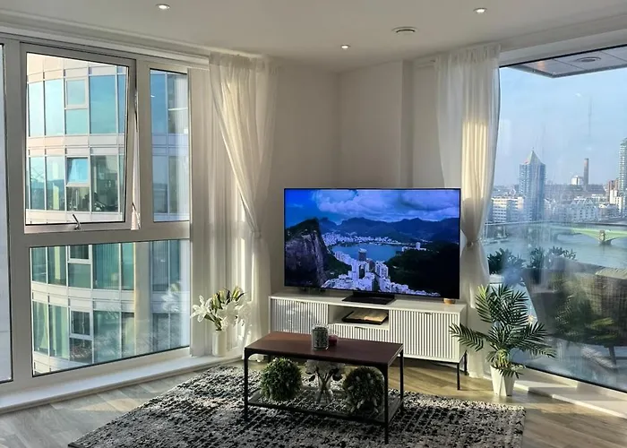 Stunning Luxury 2 Bedroom Apartment Central London