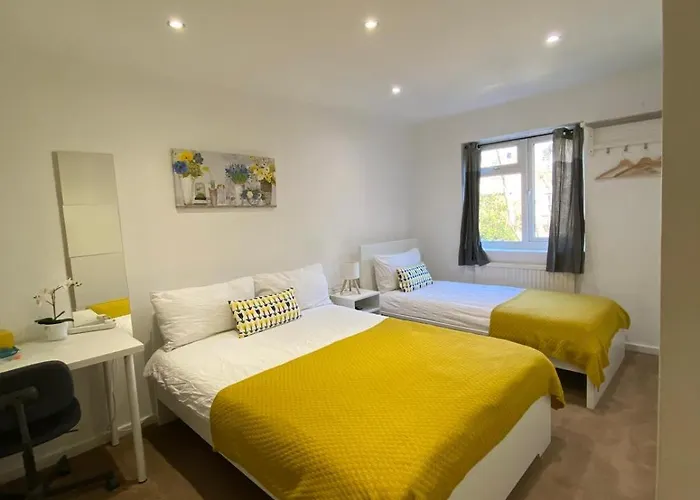 Comfy Bedrooms Near Euston Station - 1 Exmouth
