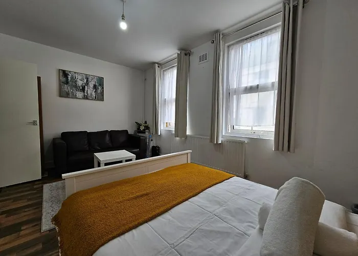 London Aldgate Stay