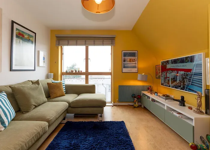 Pass The Keys Stylish Cosy Apartment - A Design Lover\'S Dream