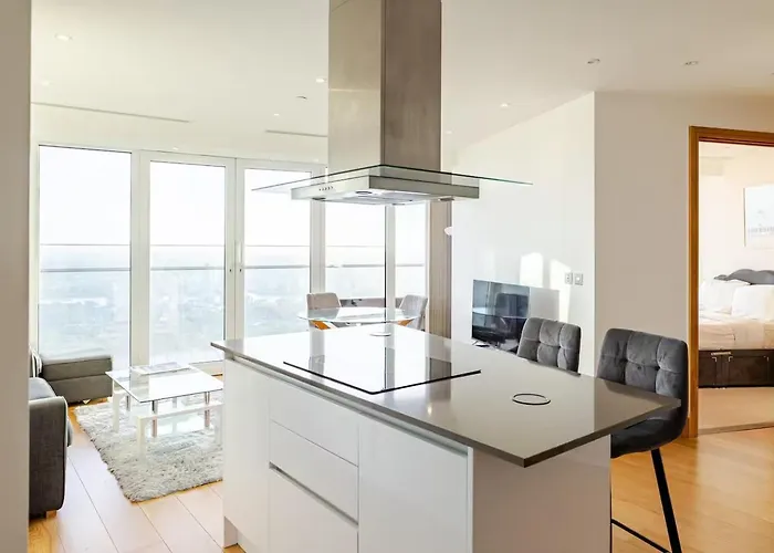 Luxurious Canary Wharf Aptartment - Outstanding City View!
