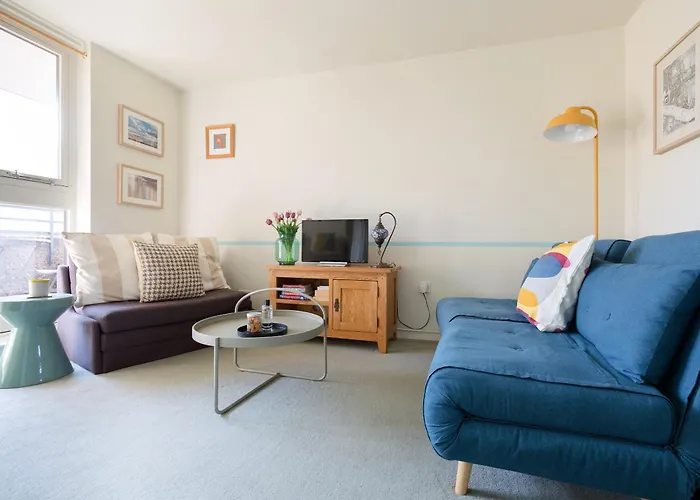 Cosy Studio By Tower Bridge - St Katharine Dock