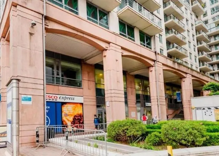 River View London Eye Vauxhall 2 Bedroom Apartment