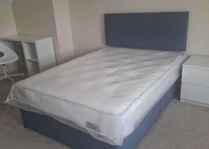 Housesleeps7-Parking-Garden-Citybreak-Peckham Arts