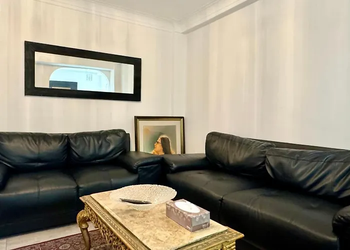 2 Bedroom Apartment Hosted By Amer