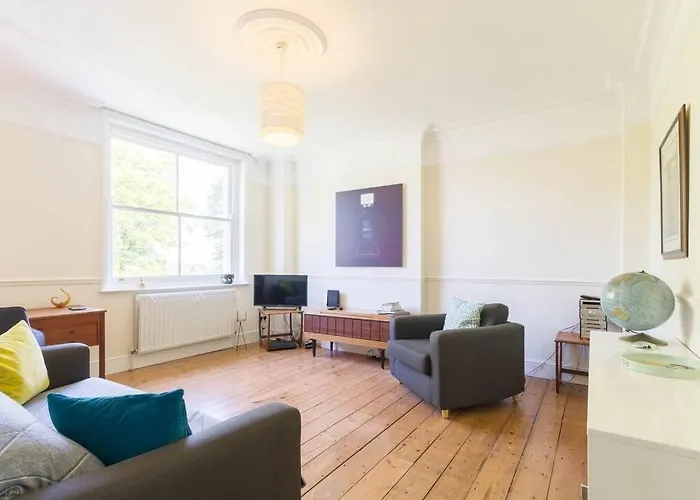 1Bd Flat Stoke Newington Well Connected Citycentre