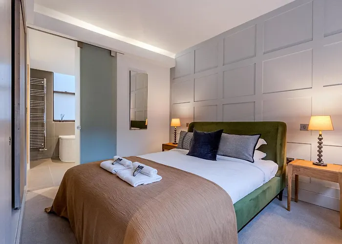 St Paul\'S I Your Apartment