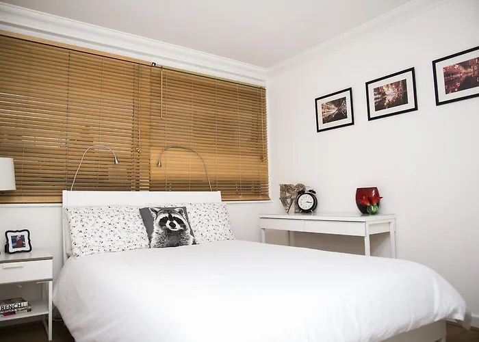 Fitzroy Apartment
