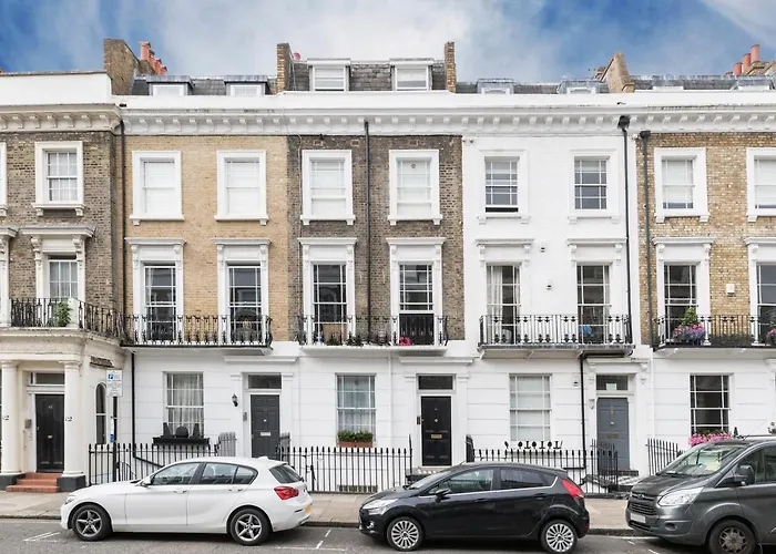 Charming Flat With Balcony In Pimlico