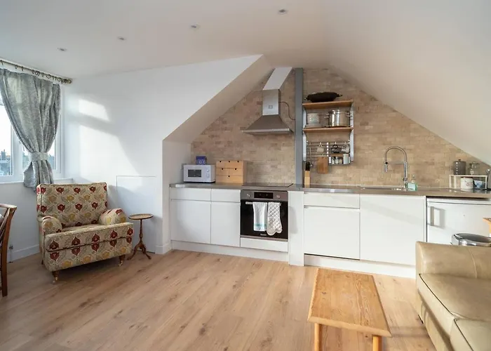 Guestready - Wonderful 2Br By Queen\'S Park