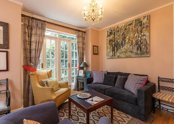 Joivy Splendid Flat With Garden Near Battersea Park