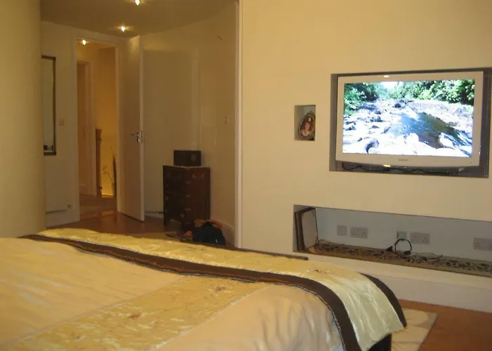 Tali\'S House