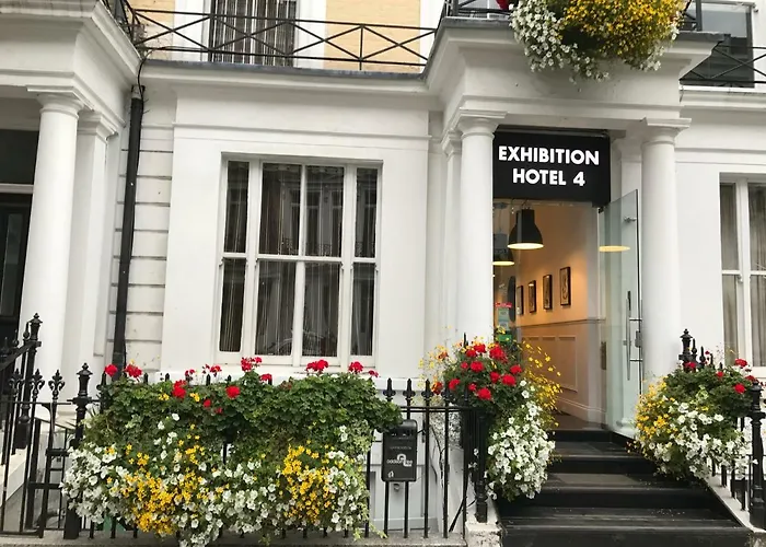 Exhibition Court Hotel 4
