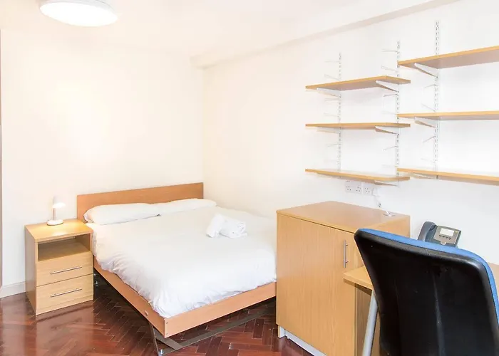 Goodenough College - University Residence