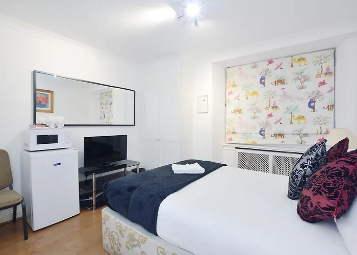 Hyde Park Gate Rooms