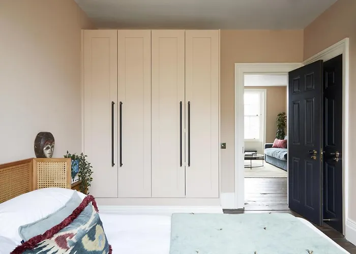 Luxurious 1 Bedroom Apartment - Minutes From Angel Tube St.
